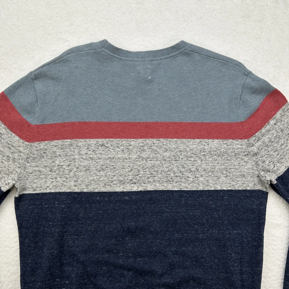GAP sweater mens